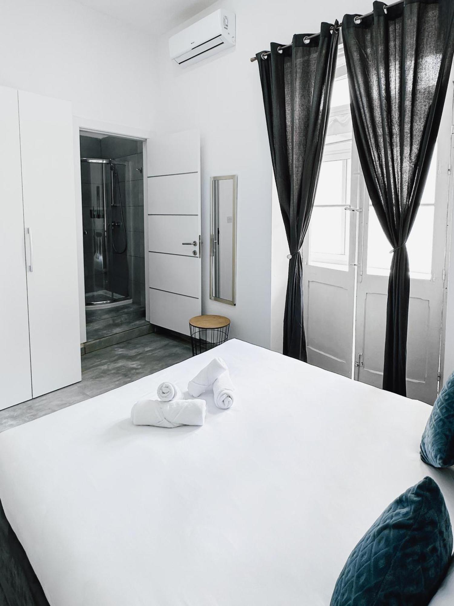 Valletta Waterfront 2 Beds Flat By Arcobnb Floriana Exterior foto