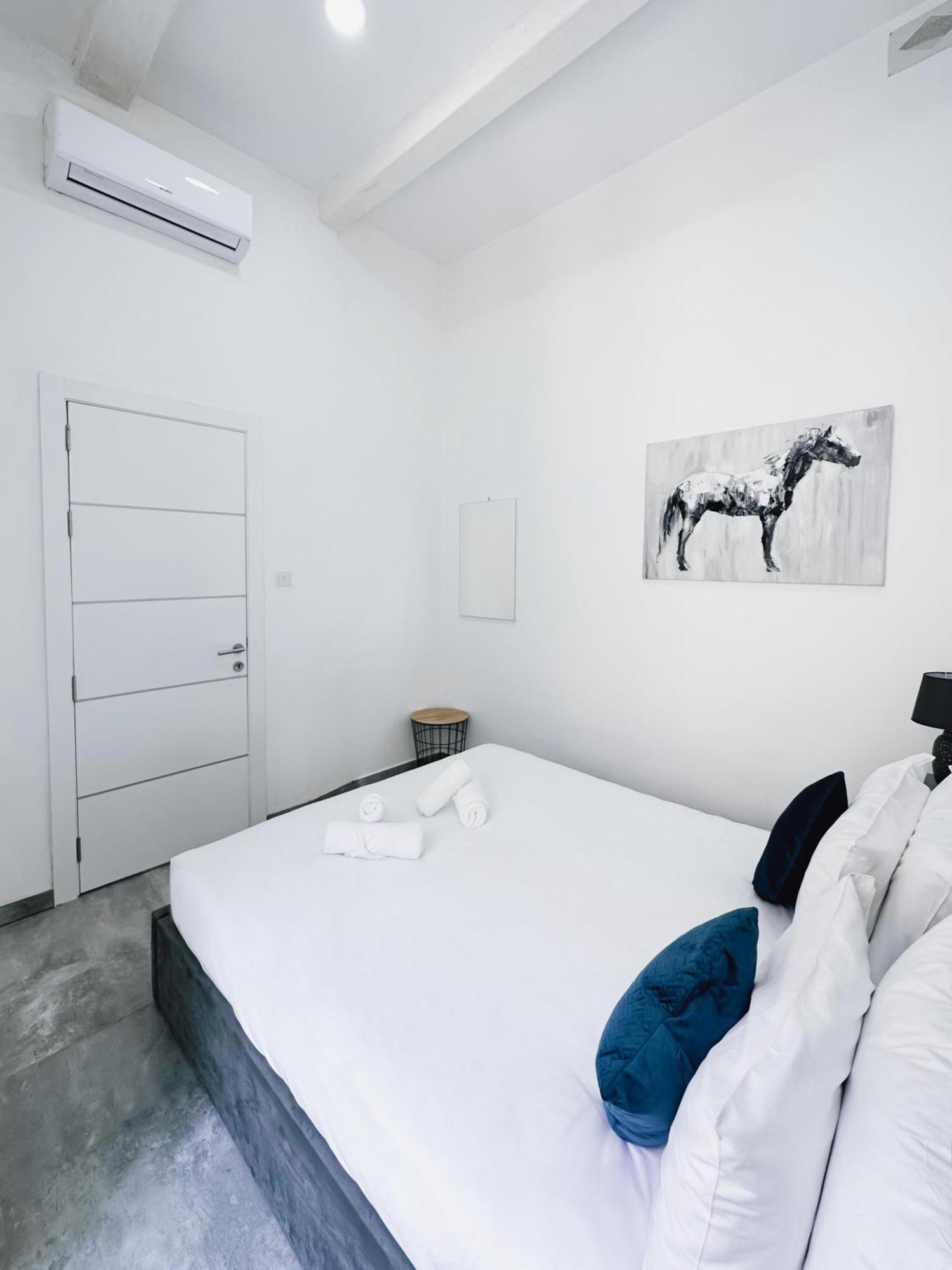 Valletta Waterfront 2 Beds Flat By Arcobnb Floriana Exterior foto